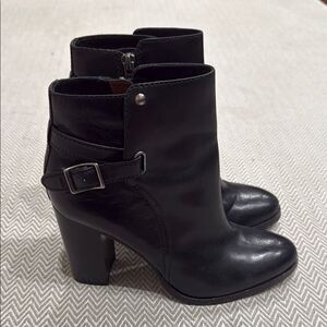 Frye Claude Jodhpur Black Leather Ankle Booties Size 6.5